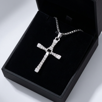 Collar Cruz de Acero
